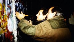 Sarkozy vzpomn na Berln 1989: A pak jsem popadl krump...
